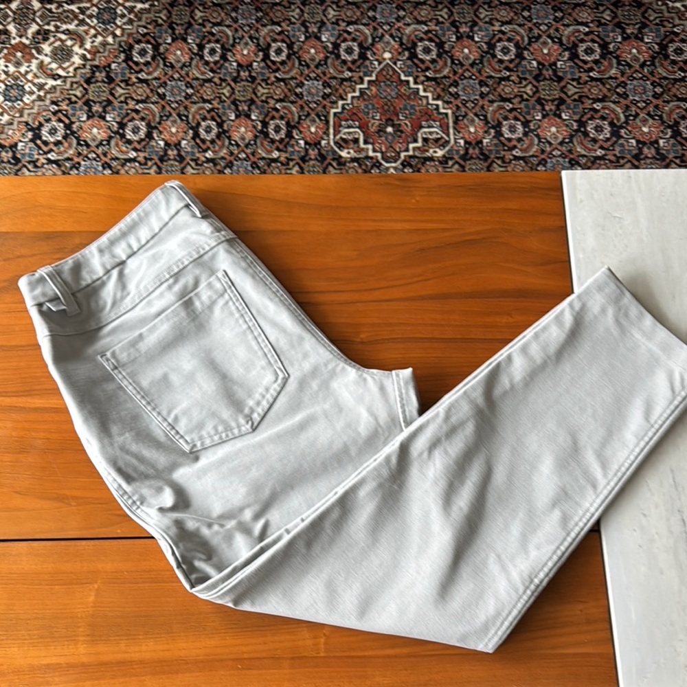 Lululemon ABC Slim-fit Fivepocket Utilitech 33/30